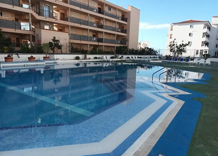 With Large Terrace In Summerland Apartmán *